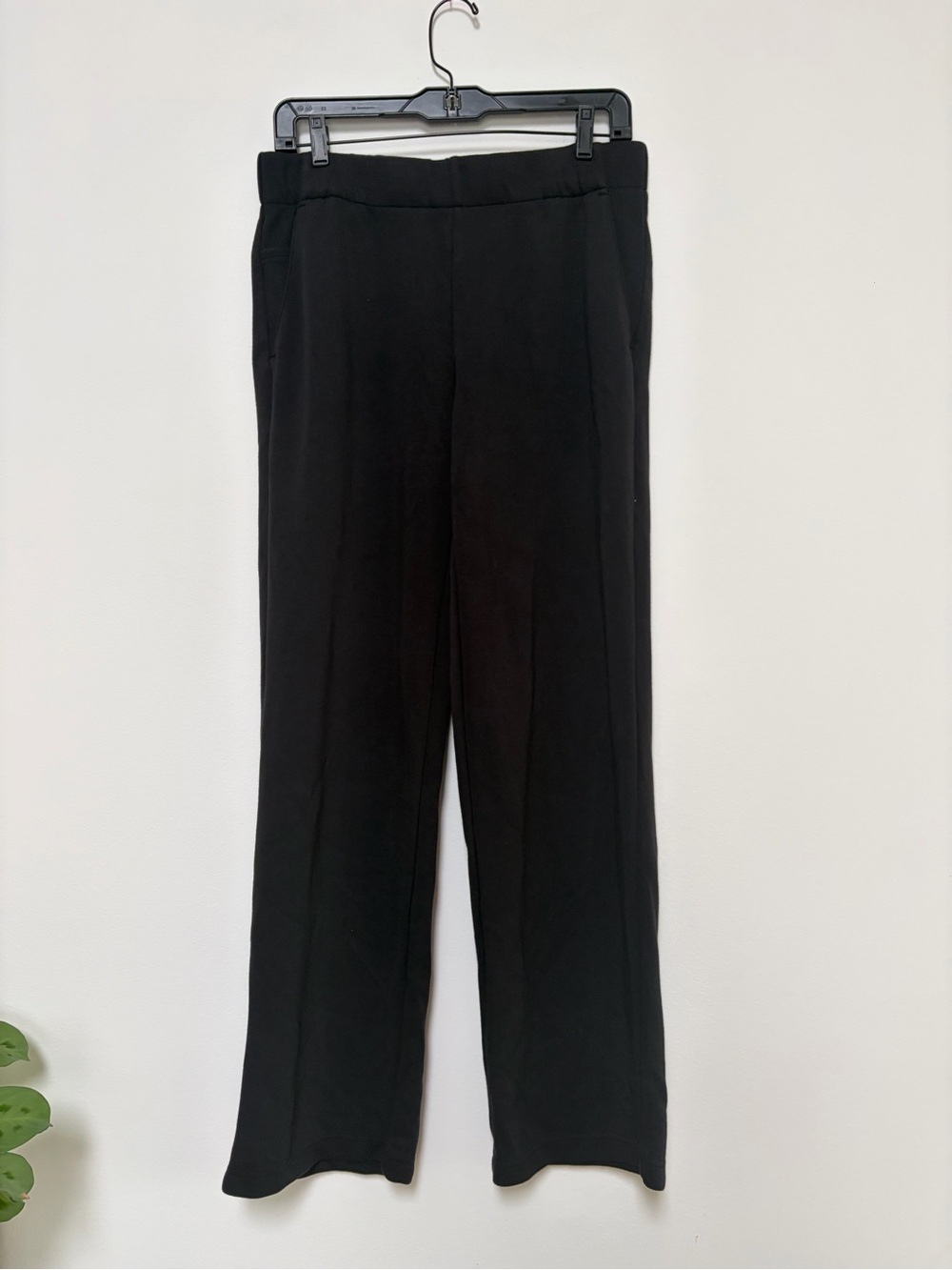 L.L. Bean Soft Stretchy Jersey Wide Leg Jogger Pants Size MP Black